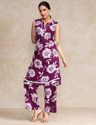 Women Floral Printed Regular Pure Cotton Kurta with Palazzos 4