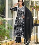 Floral Embroidered Notch Neck Pure Cotton Kurta With Trousers & Dupatta