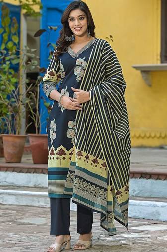 Women Printed Regular Gotta Patti Pure Cotton Kurta with Trousers & With Dupatta