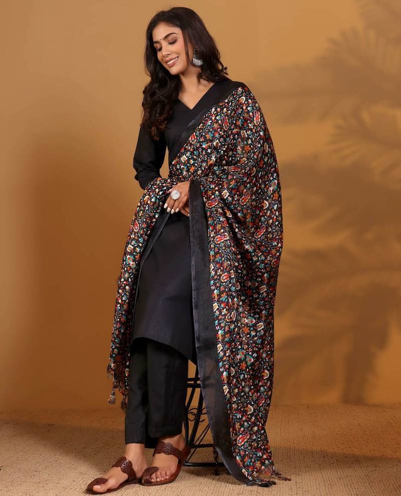 V-Neck Straight Kurta With Trousers And Dupatta