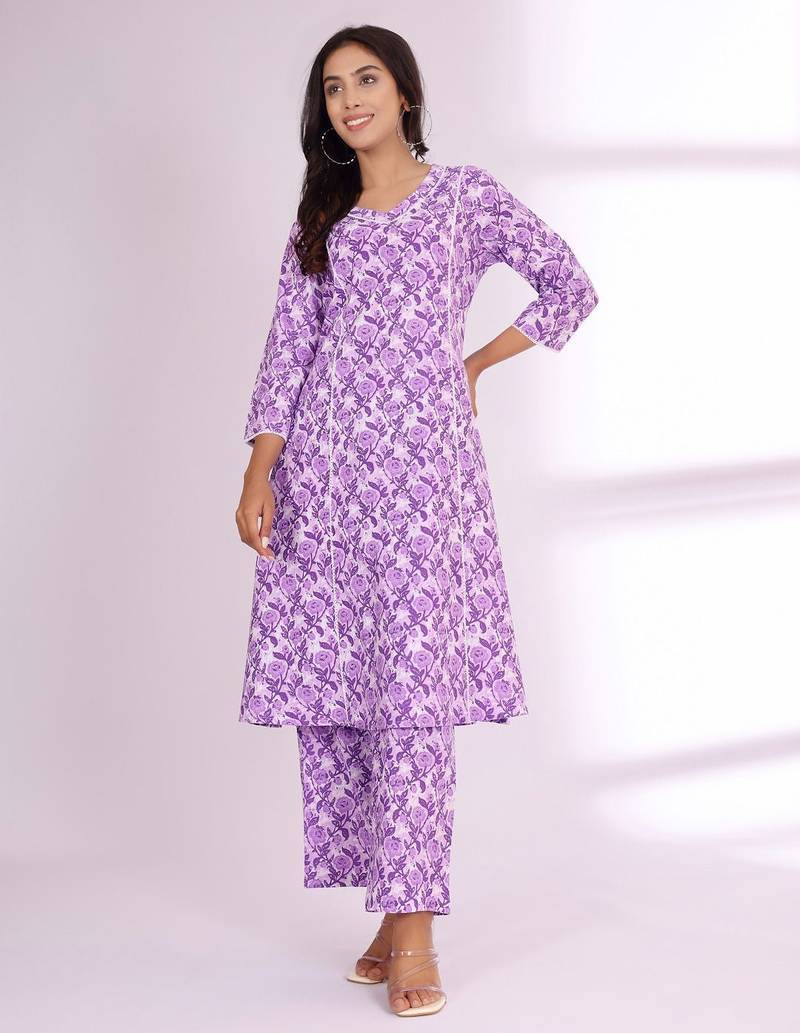 Lavender Floral Printed V-Neck Thread Work Kurta with Trousers