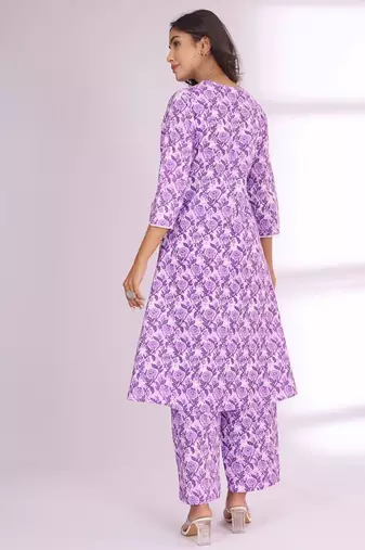 Lavender Floral Printed V-Neck Thread Work Kurta with Trousers