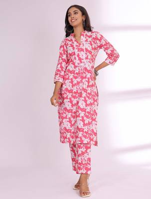 Pink Floral Printed Mandarin Collar Pure Cotton Kurta with Trousers 7