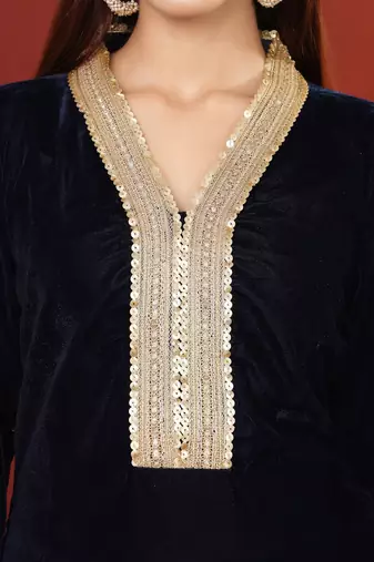 Floral Embroidered Sequnnied Velvet Straight Kurta With Trousers And Dupatta