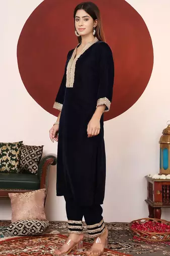 Floral Embroidered Sequnnied Velvet Straight Kurta With Trousers And Dupatta