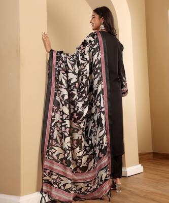 Floral Embroidered Thread Work Notch Neck Straight Kurta With Trousers & Dupatta 5