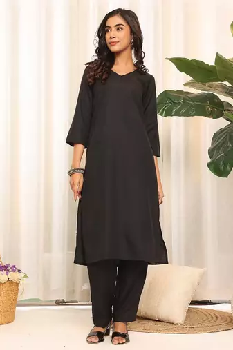 Women Regular Kurta with Trousers