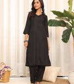 Women Regular Kurta with Trousers