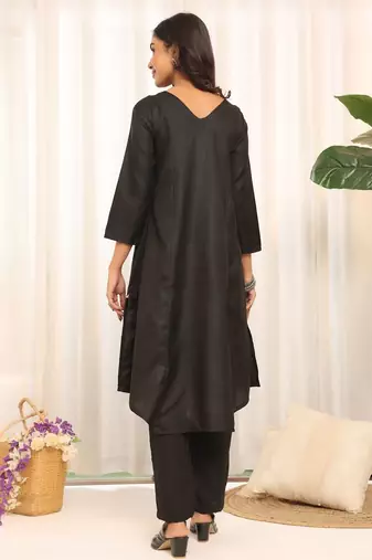 Black V-Neck Panelled A-Line Kurta With Trouser