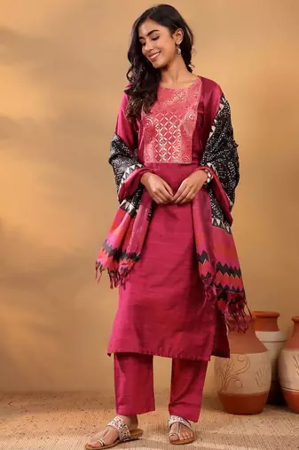 Magenta Floral Yoke Design Gotta Patti Kurta With Trouser & Dupatta