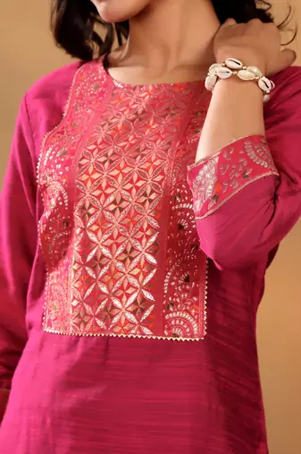 Magenta Floral Yoke Design Gotta Patti Kurta With Trouser & Dupatta