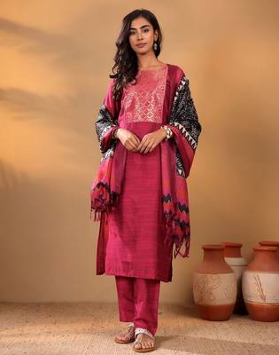 Magenta Floral Yoke Design Gotta Patti Kurta With Trouser & Dupatta 6
