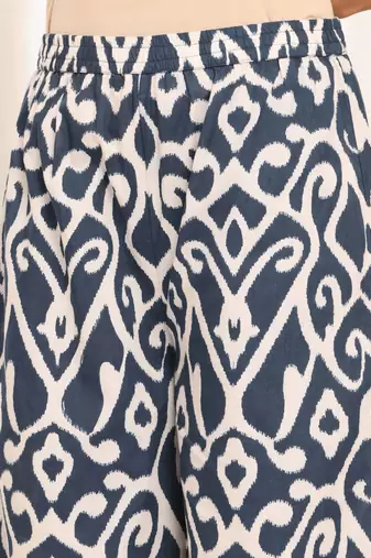 Blue Ethnic Motifs Printed V-Neck Pure Cotton Straight Kurta With Trouser