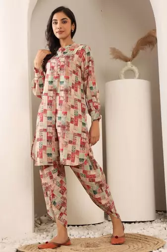 Abstract Printed Mandarin Collar Cuff Sleeves Kurta With Dhoti Pants