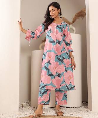 Floral Printed Bell Sleeves Straight Kurta With Trouser 3
