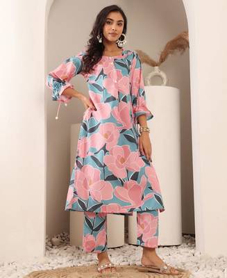 Floral Printed Bell Sleeves Straight Kurta With Trouser 5