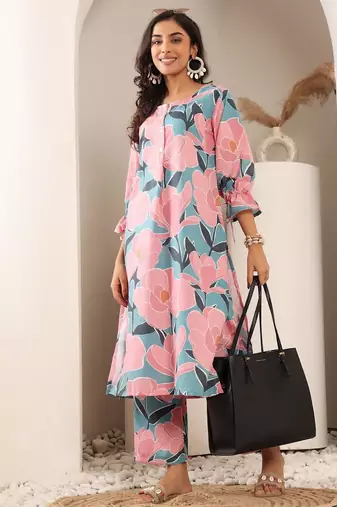 Floral Printed Bell Sleeves Straight Kurta With Trouser