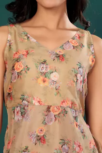 Floral Printed V-Neck Empire Straight Kurta With Trouser