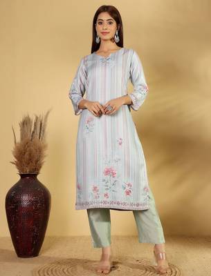 Floral Printed Straight Kurta With Trousers And Dupatta 1