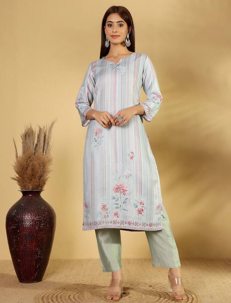 Floral Printed Straight Kurta With Trousers And Dupatta