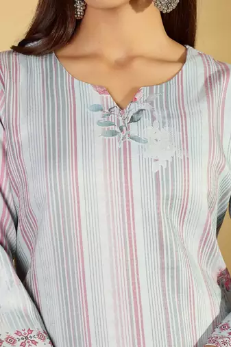 Floral Printed Straight Kurta With Trousers And Dupatta