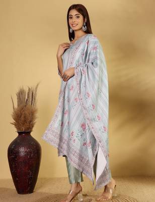 Floral Printed Straight Kurta With Trousers And Dupatta 5