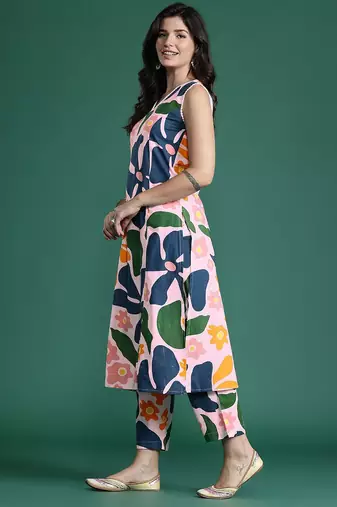 Floral Printed Panelled Pure Cotton Kurta with Trousers