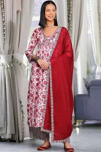 Women Printed Pleated Thread Work Pure Cotton Kurta with Palazzos & With Dupatta