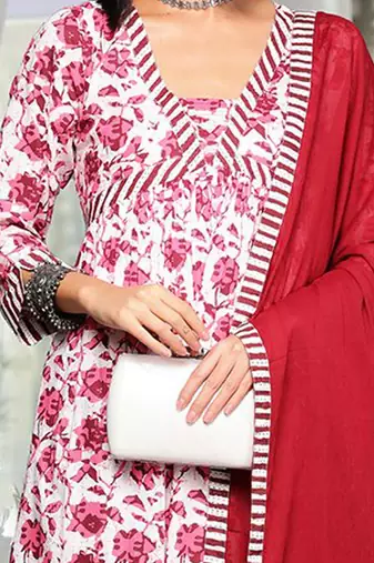 Women Printed Pleated Thread Work Pure Cotton Kurta with Palazzos & With Dupatta