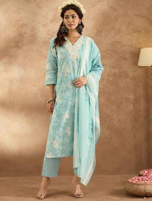 Women Floral Embroidered Pure Cotton Kurta with Trousers & Dupatta 1
