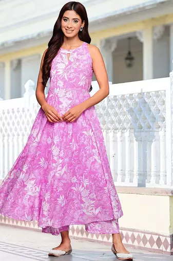 Women Floral Printed Empire Pure Cotton Kurta with Trousers