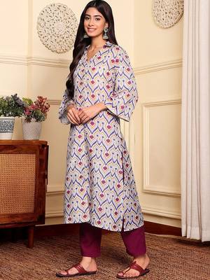 Women Regular Kurta with Trousers 4