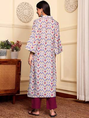 Women Regular Kurta with Trousers 5