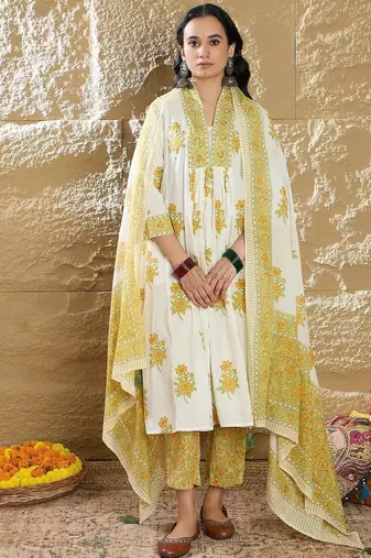 Women Floral Printed Pleated Pure Cotton Kurta with Trousers & Dupatta