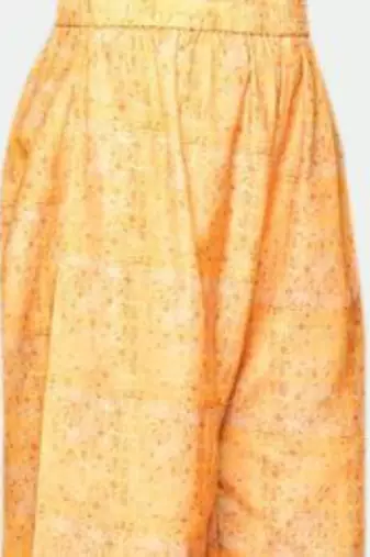 Women Printed Regular Kurta with Trousers