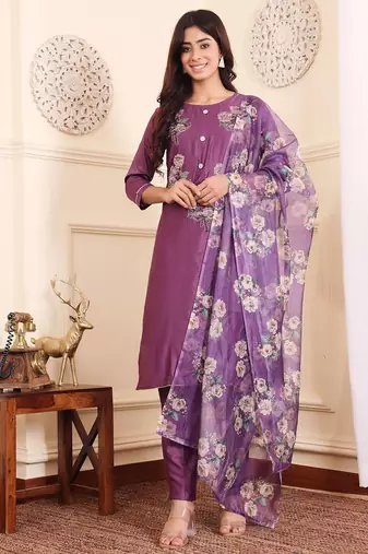 Women Floral Printed Regular Beads and Stones Kurta with Trouser & Dupatta