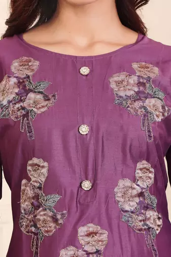 Women Floral Printed Regular Beads and Stones Kurta with Trouser & Dupatta