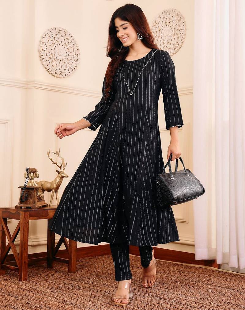 Women Striped Regular Gotta Patti Silk Crepe Kurta with Trouser