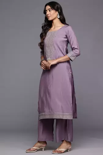 Ethnic Motifs Embroidered Regular Kurta with Trousers & With Dupatta