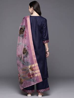 Women Yoke Design Kurta with Palazzos & Dupatta 7