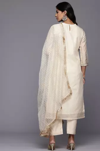 Ethnic Motifs Embroidered Sequinned Brocade Kurta With Trousers & Dupatta