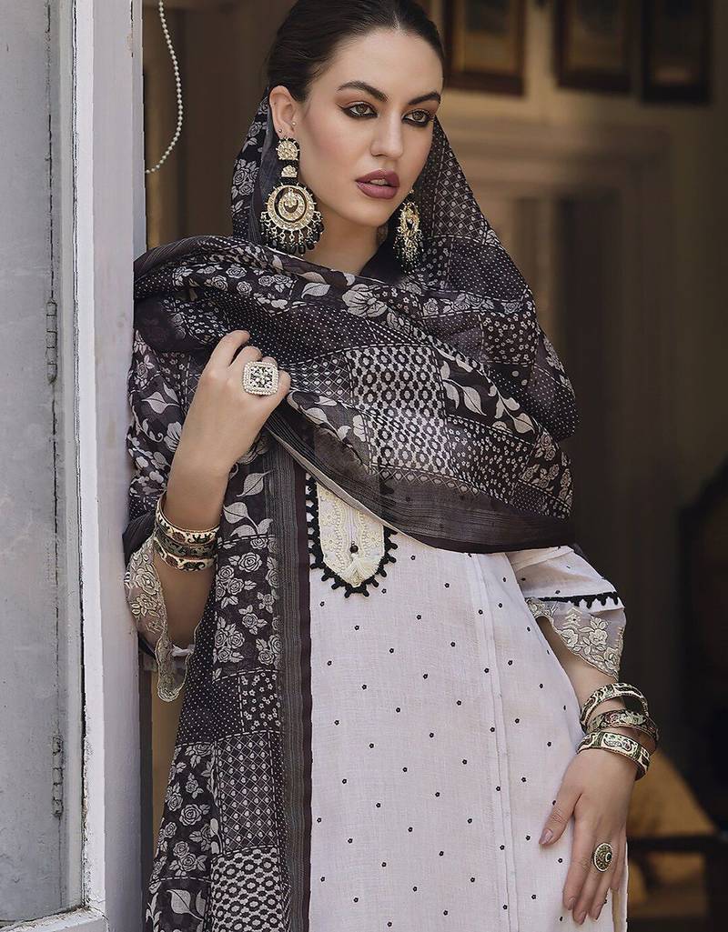 Cream-Coloured & Black Floral Embroidered Thread Work Linen Kurta Set