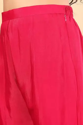 Geometric Embroidered Regular Thread Work Straight Kurta with Trousers & Dupatta
