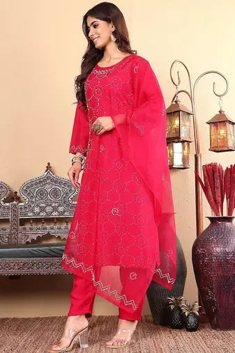 Geometric Embroidered Regular Thread Work Straight Kurta with Trousers & Dupatta