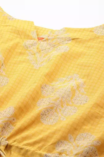 Floral Printed Kurta with Trousers & With Dupatta