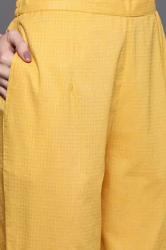 Floral Printed Kurta with Trousers & With Dupatta