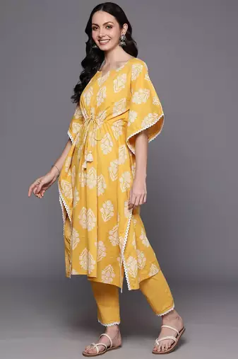 Floral Printed Kurta with Trousers & With Dupatta