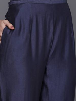 Women Empire Sequinned Kurta with Trousers & With Dupatta 3
