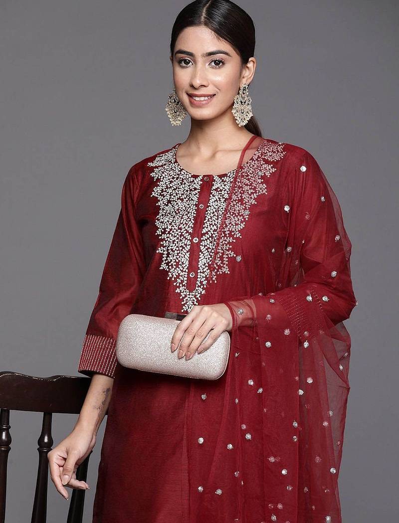 Floral Yoke Design Chanderi Silk Straight Kurta & Trousers With Dupatta