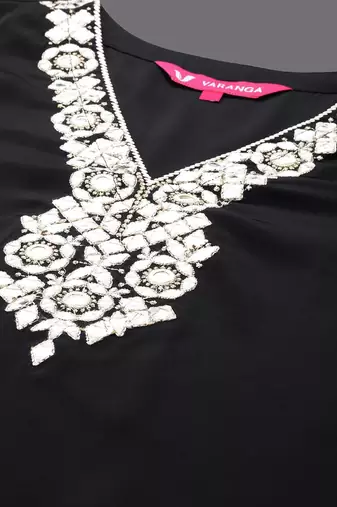 Paisley Yoke Design Thread Work Straight Kurta with Trousers